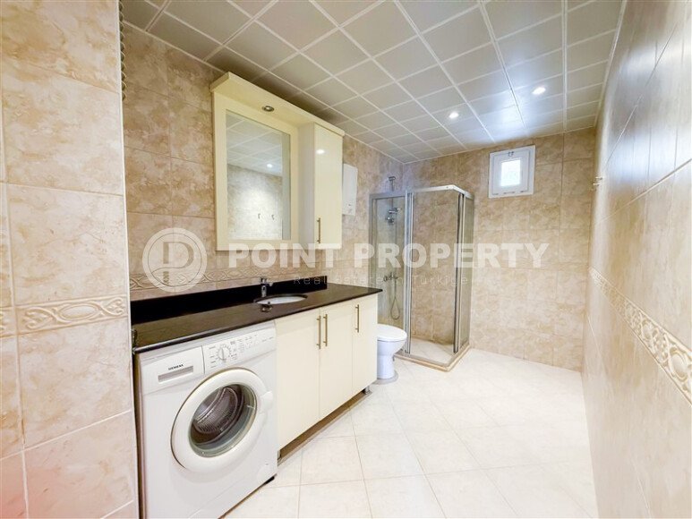 Панорамный дуплекс 4+1 160 м² в стиле виллы с видом на море в районе Бекташ-id-10934-фото-37