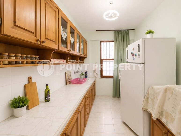 Cozy 2+1 apartment 115 m², separate kitchen near the sea in Tosmur with a residence permit-id-10941-photo-2