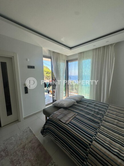 Просторная квартира 120 м² с прямым видом на море в районе Каргыджак-id-10948-фото-7