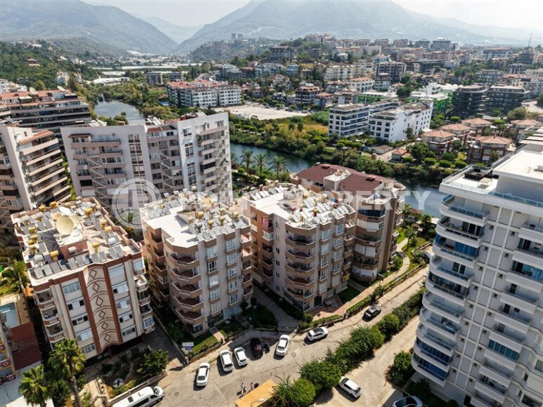 Светлая квартира 90 м² с ВНЖ в районе Тосмур рядом с морем и рекой Димчай-id-10959-фото-1