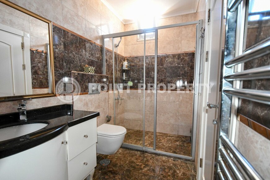 Duplex apartment 5+1, 240 m², in the Cumhuriyet area, Alanya-id-10974-photo-22