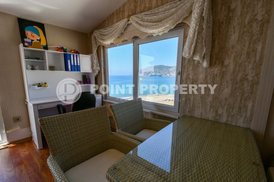 Duplex apartment 5+1, 240 m², in the Cumhuriyet area, Alanya-id-10974-photo-21