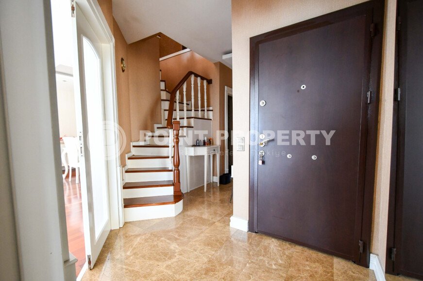 Duplex apartment 5+1, 240 m², in the Cumhuriyet area, Alanya-id-10974-photo-16