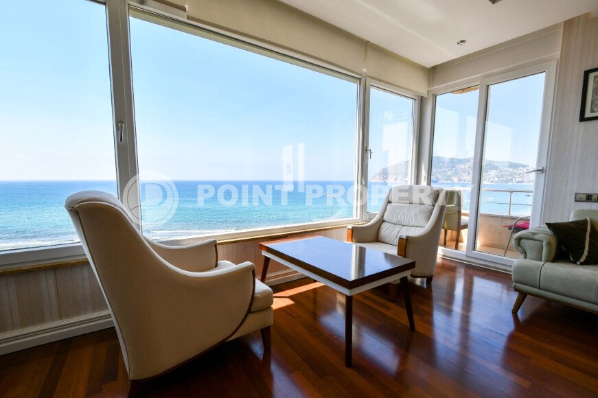 Duplex apartment 5+1, 240 m², in the Cumhuriyet area, Alanya-id-10974-photo-1