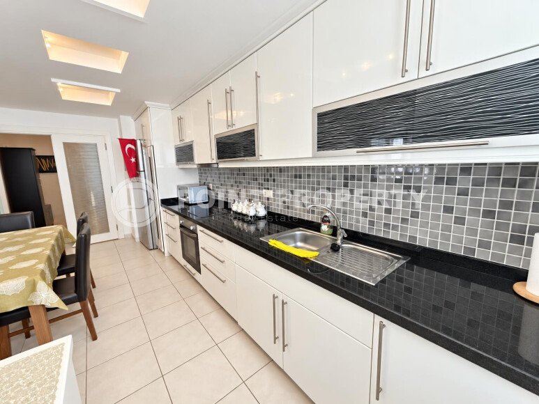 Апартаменты 2+1, 110 м² в районе Тосмур с ВНЖ и гражданством-id-10985-фото-3