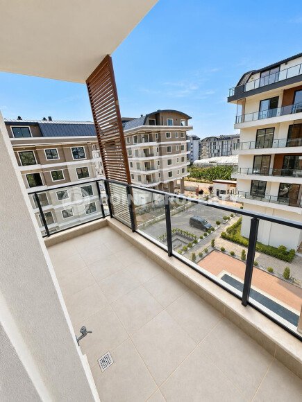 1+1 apartment with an area of 55 m² in the Kargicak district-id-10994-photo-5