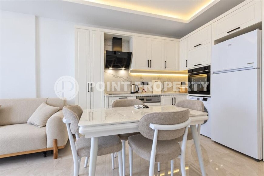 1+1 apartment, 55 m² in the center of Alanya with a sea view, residence permit-id-10995-photo-3