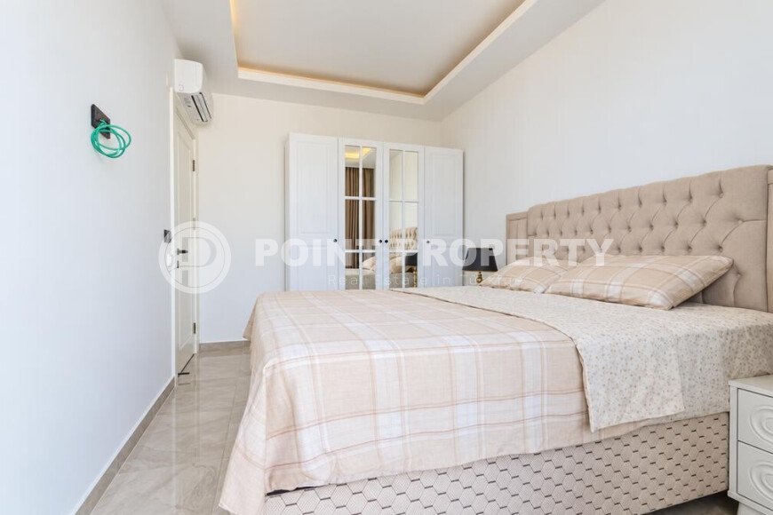 1+1 apartment, 55 m² in the center of Alanya with a sea view, residence permit-id-10995-photo-12