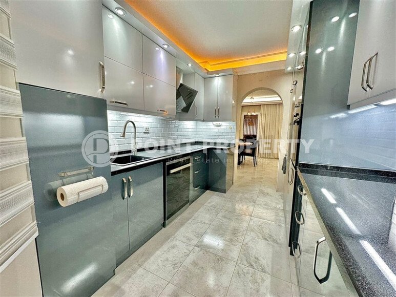 Duplex villa 3+1, 140 m² in Demirtas area with separate kitchen and residence permit-id-10997-photo-5