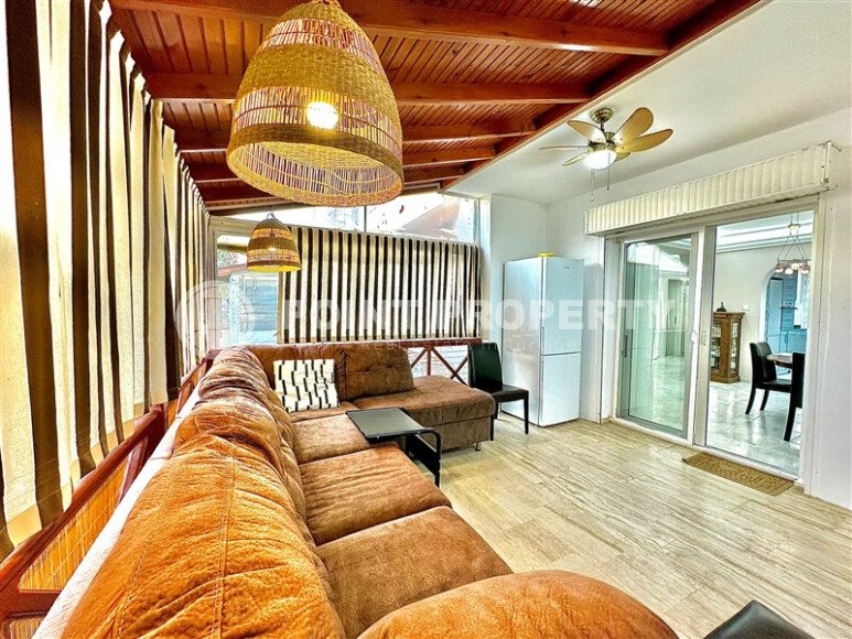 Duplex villa 3+1, 140 m² in Demirtas area with separate kitchen and residence permit-id-10997-photo-10