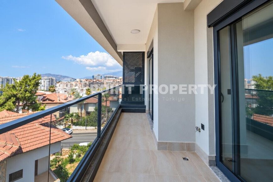 Дуплекс 3+1, 140 м² в районе Кестель с гражданством и ВНЖ-id-11003-фото-16