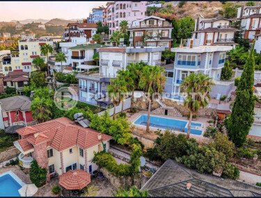 Duplex villa 3+1, 170 m² in Konakli area with sea views-id-11005-photo-2