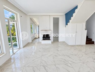 Duplex villa 3+1, 170 m² in Konakli area with sea views-id-11005-photo-4