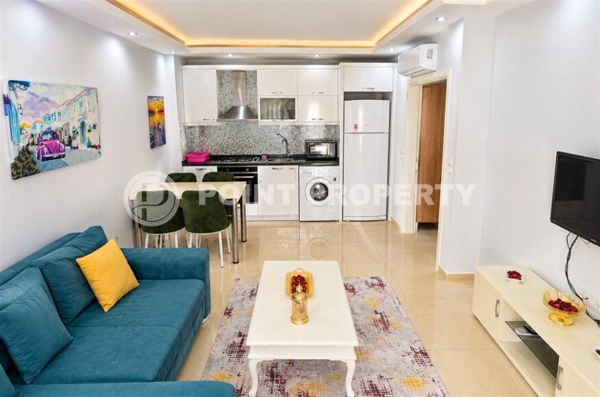 Apartment 1+1, 65 m² in the Mahmutlar area - possibility of obtaining a residence permit, 400 m from the sea-id-11035-photo-1