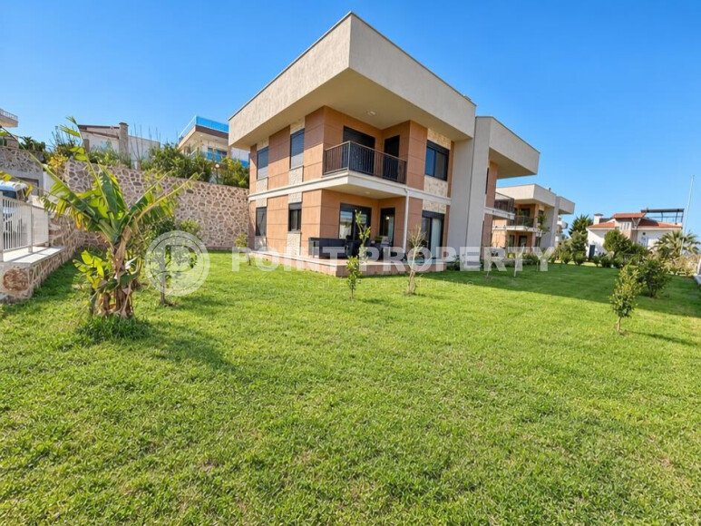 4+1 villa with an area of 220 m² in the Kargicak area - suitable for a residence permit-id-11051-photo-1