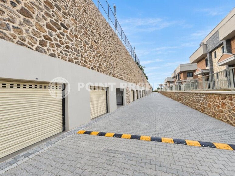 4+1 villa with an area of 220 m² in the Kargicak area - suitable for a residence permit-id-11051-photo-30