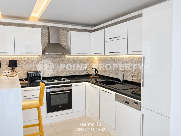 Апартаменты 2+1 площадью 120 м² в центре Алании: рядом пляж Клеопатры, 350 м до моря, возможность оформления ВНЖ-id-11061-фото-2