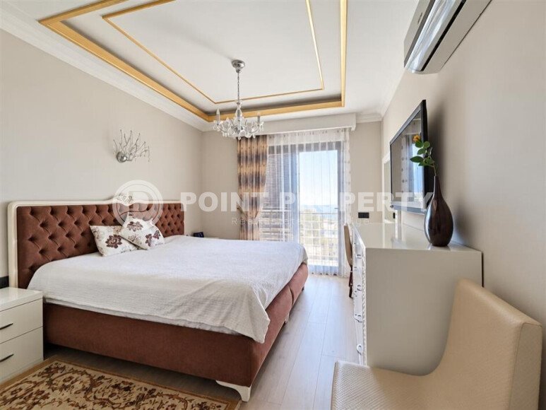 4+1 duplex apartment with an area of 196 m² in the center of Alanya, in the Cumhuriyet quarter - 150 m to the sea-id-11075-photo-8
