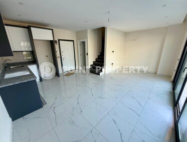 Садовый дуплекс 2+1 площадью 100 м² в районе Авсаллар, 1000 м до моря-id-11082-фото-4