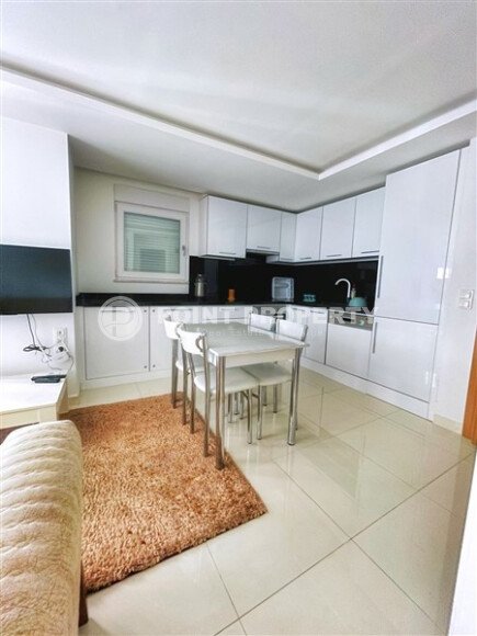 Квартира 1+1, 52 м² в районе Гюллерпынары, центр Алании — подходит для ВНЖ, 200 м до моря-id-11083-фото-4