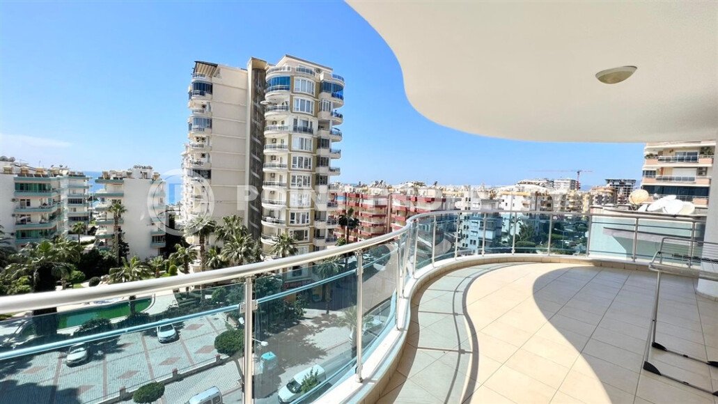 Apartment 2+1, 110 m² in the Mahmutlar area, 200 m from the sea: sea view and the possibility of obtaining a residence permit-id-11089-photo-2