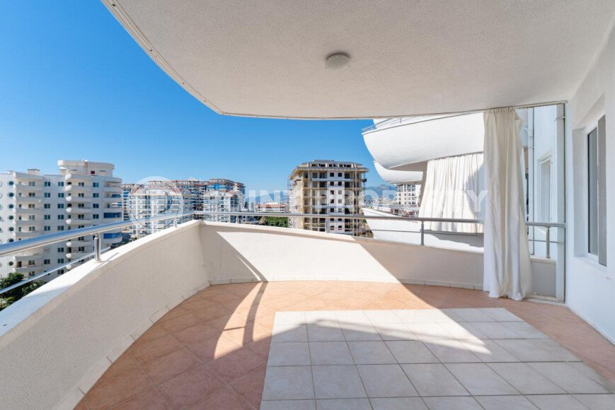 2+1 apartment of 100 m² in the Mahmutlar area with sea views, 500 m from the coast-id-11099-photo-16