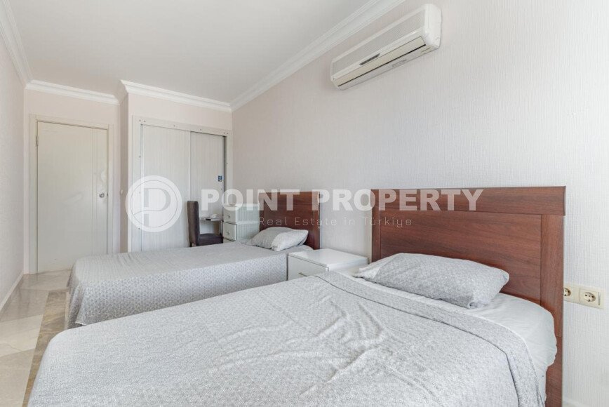 2+1 apartment of 100 m² in the Mahmutlar area with sea views, 500 m from the coast-id-11099-photo-11