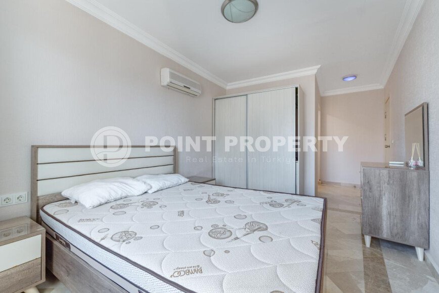 2+1 apartment of 100 m² in the Mahmutlar area with sea views, 500 m from the coast-id-11099-photo-8